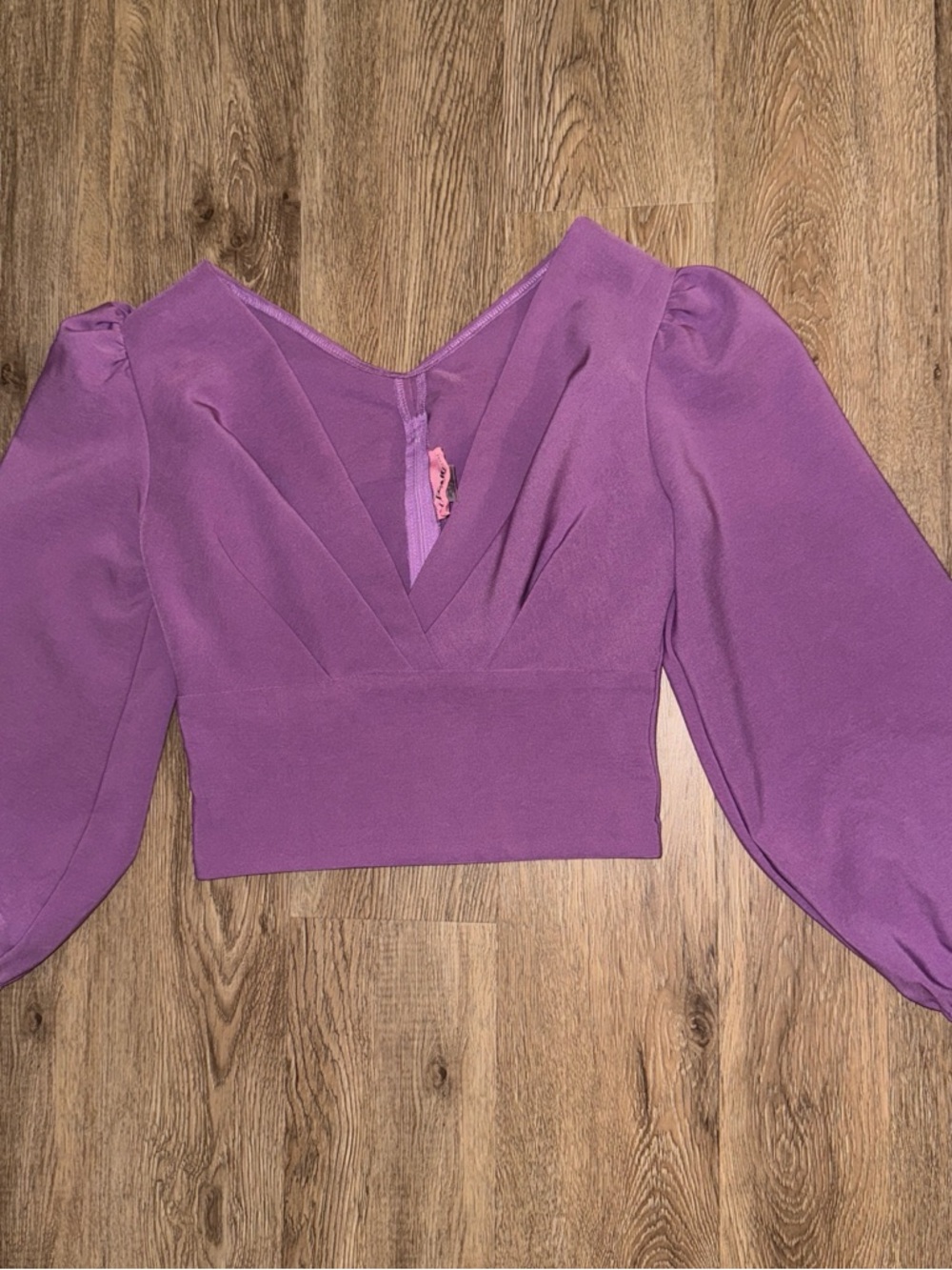 Vixen by Micheline Pitt Purple V-Neck Puff Sleeve Crop Top